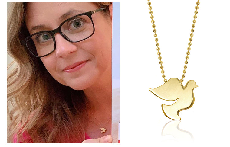 Jenna Fischer wearing Alex Woo Little Faith Peace Dove in 14kt Yellow Gold